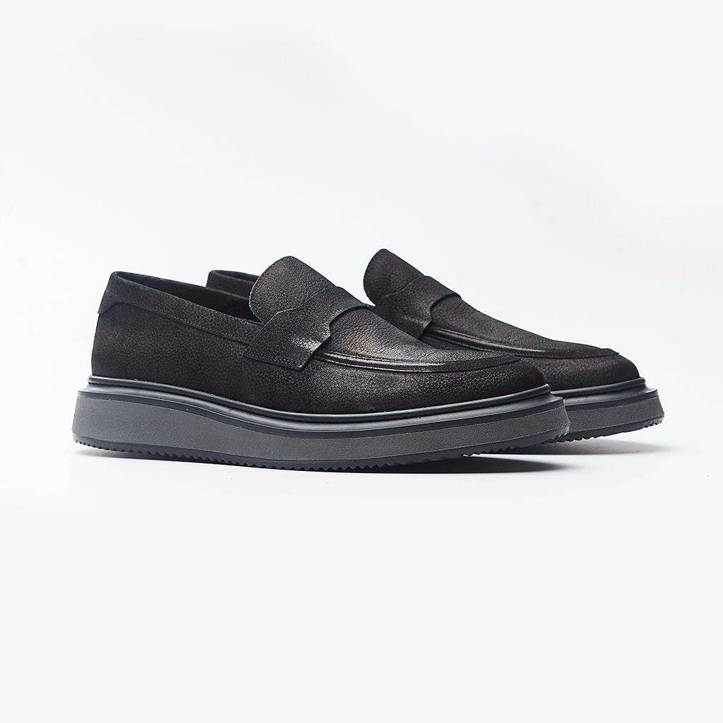 Loafer Hill Preto